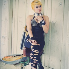 Deejay Jovanda Buckslab // M.O.D Ina