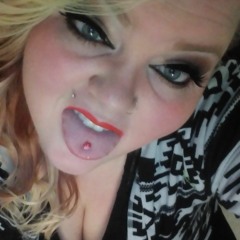 Kara KarmaMonroe Dills