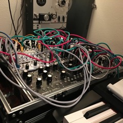 Modular Sessions (Moog Mother32 Vs Split-Eight)