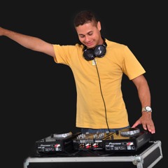 Dj Pear