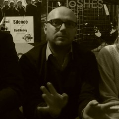 YOUNGAZOUKY guitariste dans KANDIJSUIKER