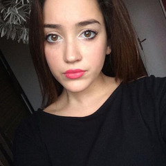 Inès Pevre