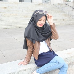 Hanifia Arlinda