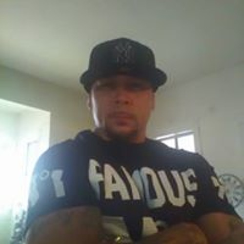 Stream Keshawn Toney | Listen to biggie & P Diddy - Victory (Remix ...