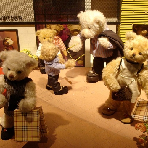 Salahkah Aku Terlalu Mencintaimu Pinkan Mambo Cari