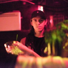Cole Zweber (treazon)