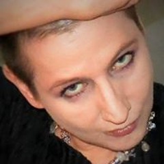 Trixi Pati Apel