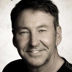 Lewis Giles Voice Over Actor