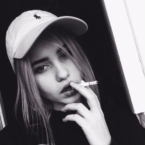 Yulia Romanova’s avatar