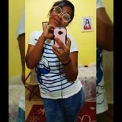 Suelen Neves