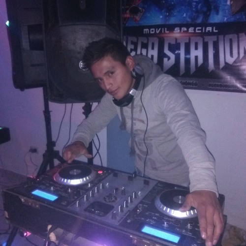 DJ LINCE2 JHULLANY´S discotek