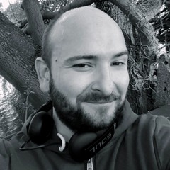 Malaz Madani