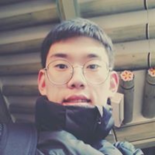 사월