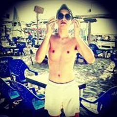 יניב איסחקוב