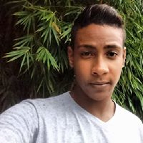 Wesley Carlos’s avatar