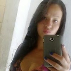 Alyne Tavares