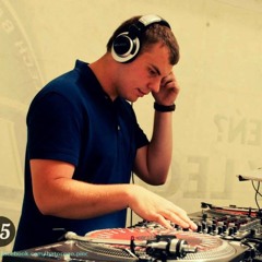 Dj TheNee