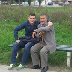 Amir Asllani