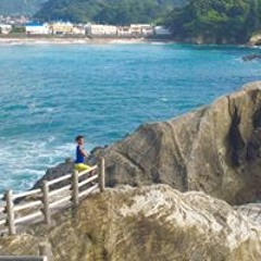 君山友哉