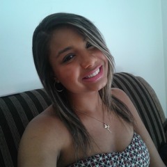 Debora Fernandes 21