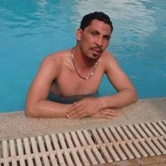 رضا عاشور