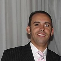 Marcelo A C Oliveira