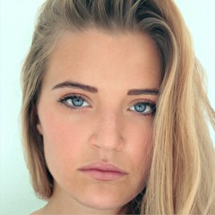 M I S S  M A T H I L D A