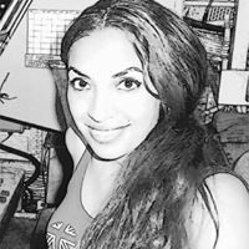 Flavia Lorena’s avatar