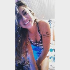 Larissa Gomes 52