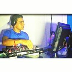 Dj Carlos Caro