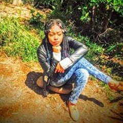 Aesia LovinLyf Glover