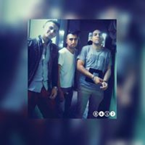 Stream Reina music Listen to songs, albums, playlists for free