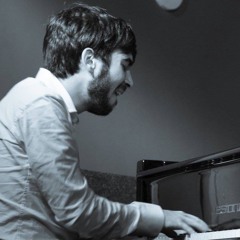 Raúl Santana - Piano