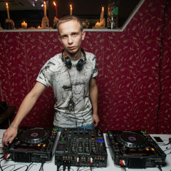 Владислав Тарасов