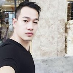 Tùng Nguyễn