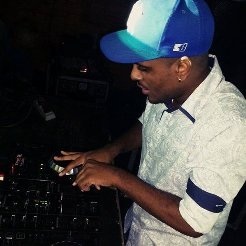 Mc Gday - Desce Menina Sem Manha (DJ Dener)