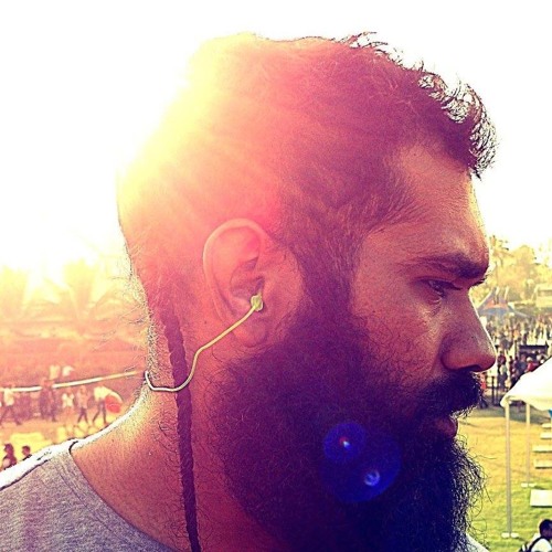 Elline- Smoke And Mirrors