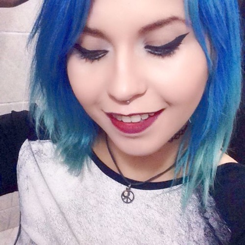 Alessandra Carvalho 20’s avatar