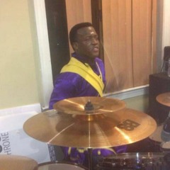 Tosin Sneh