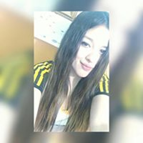 Andrea Ocañas’s avatar