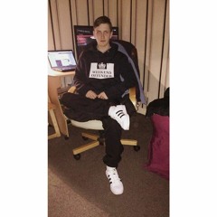 Mackyy 