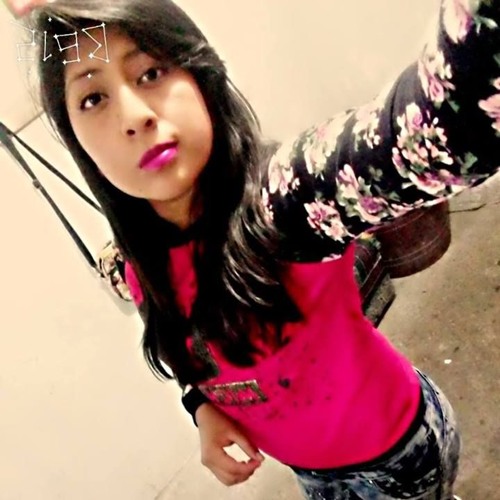 Lokiita ..’s avatar