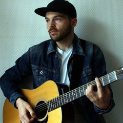 Tom B. - Singer/Songwriter