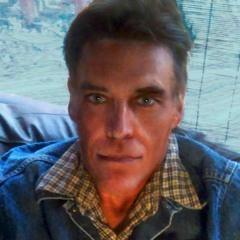 Erik C Stone