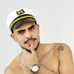 Amauri Torres.