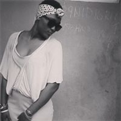 Vanessa Awazi’s avatar