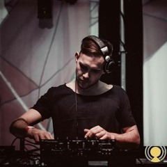 Philectro & Hernandez - Enter The World (Original Mix)
