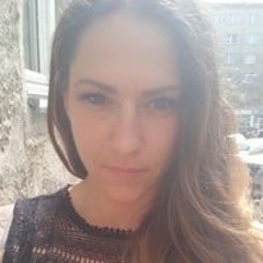 Alexandra Tiefengraber