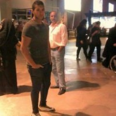 محمد عزب
