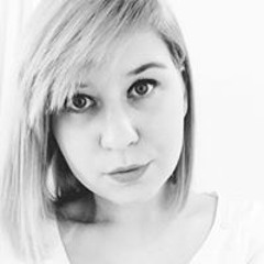 Julia Victoria Greta